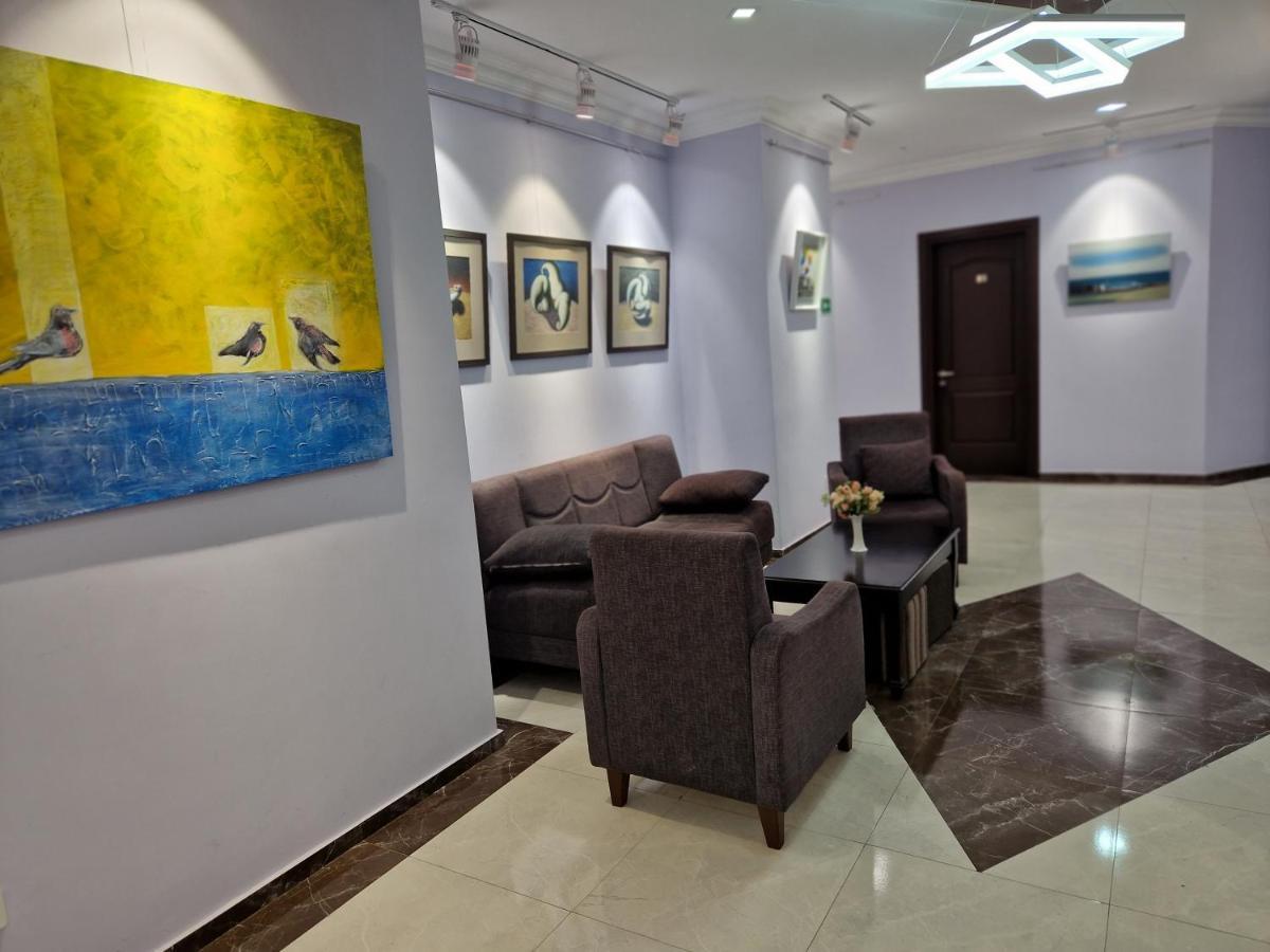 Art Hotel Batumi Exterior photo